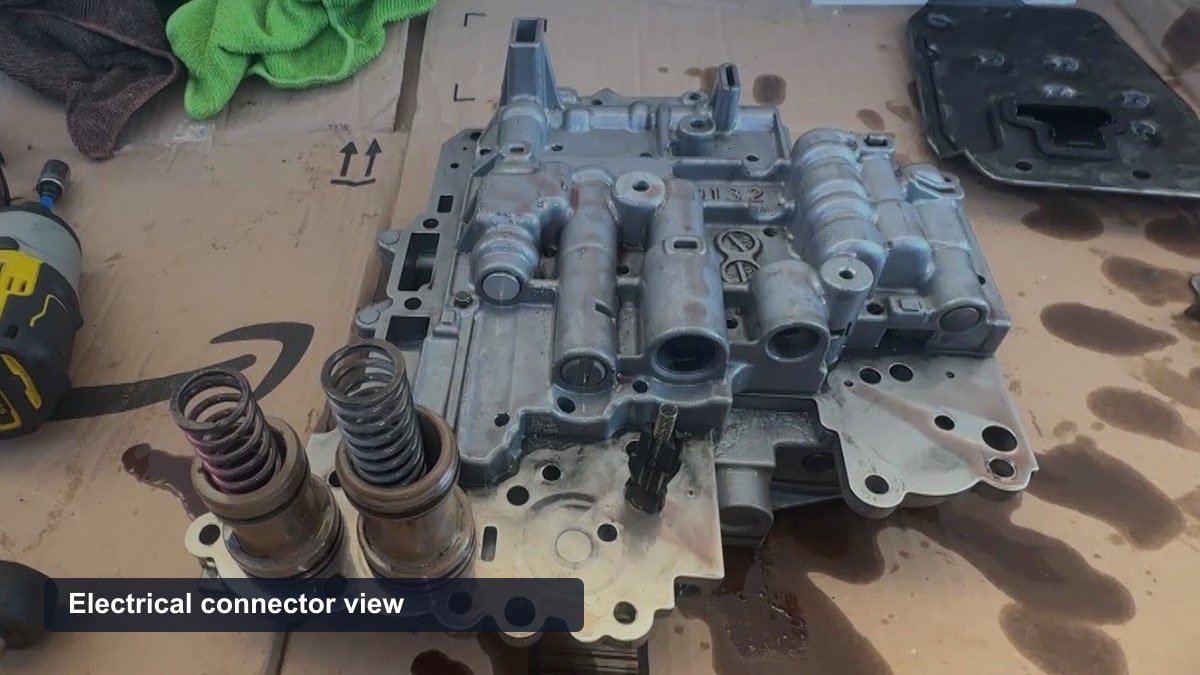 Gearbox Solenoid: 6 Signs of Failure and What Replacement Costs Electrical connector view